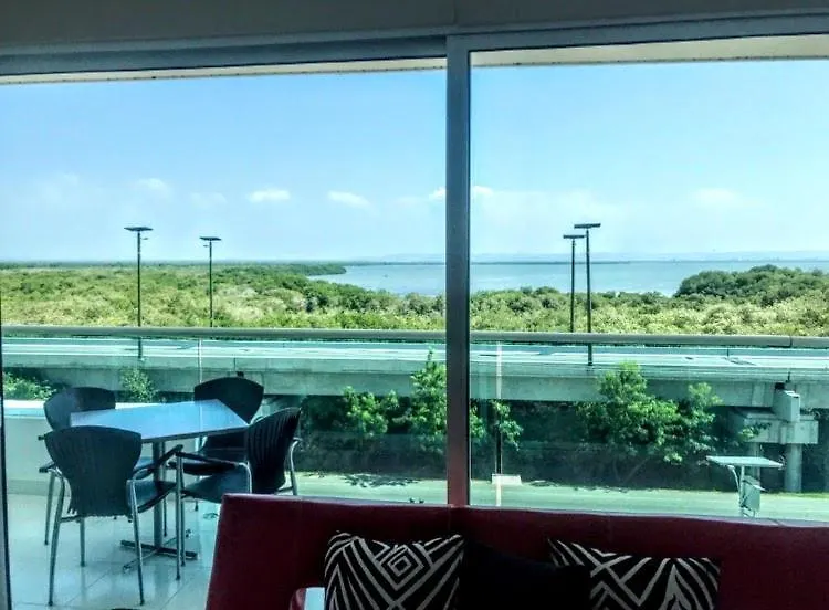 Apto Con Salida Directa A La Playa Cartagena Colombia 아파트